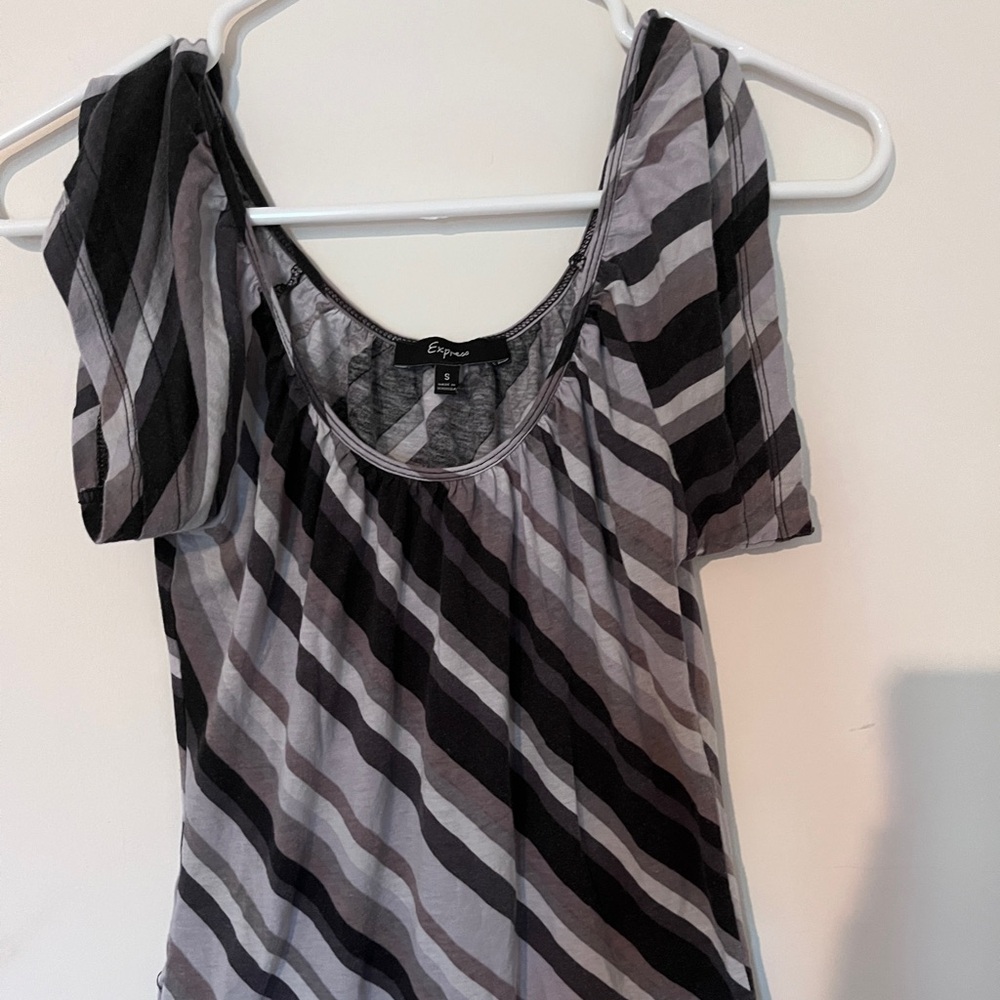 Express short sleeve shirt with black and gray stripes size small